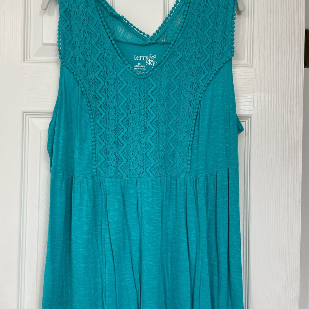 Terra & Sky Sleeveless Top Size 1X